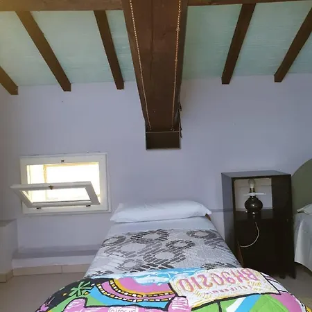 Affittacamere Quinto בית הארחה